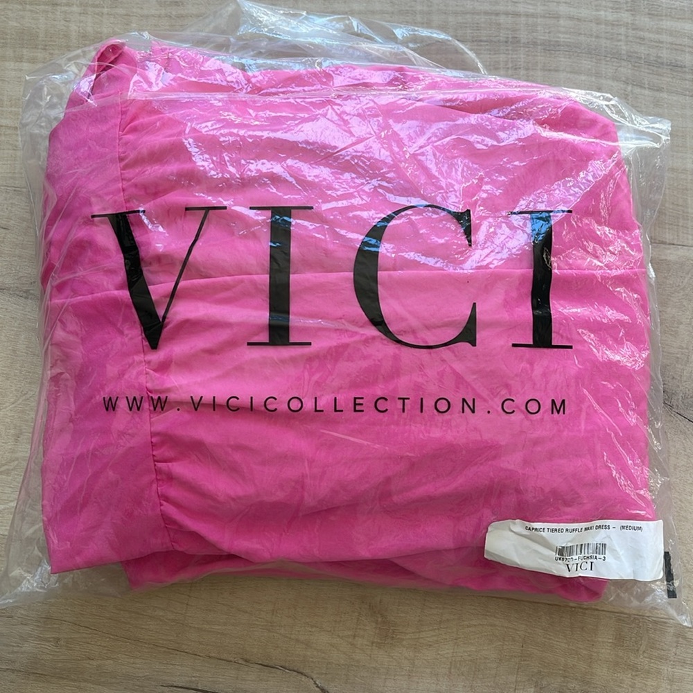 VICI Maxi Dress - Picture 12 of 12